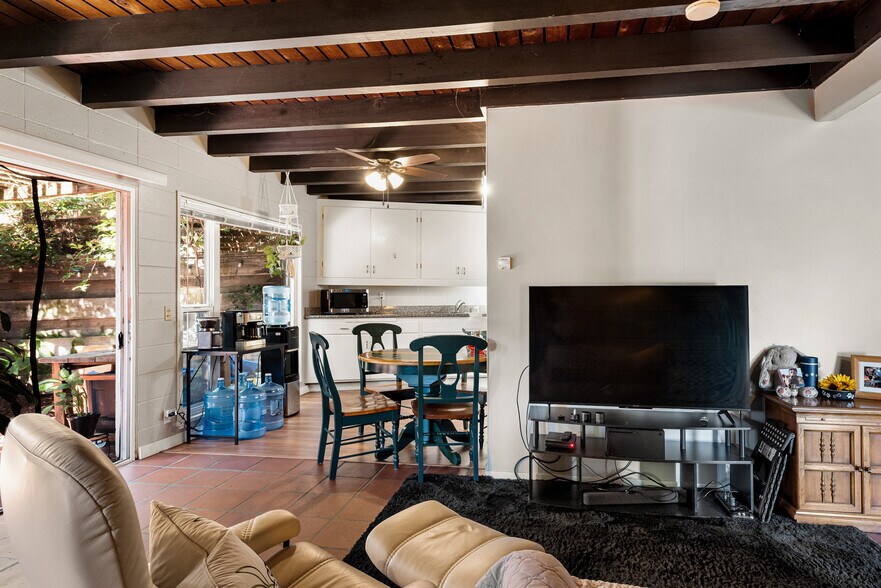 More Photos Of 1041 3rd St, Novato Apartments For Sale