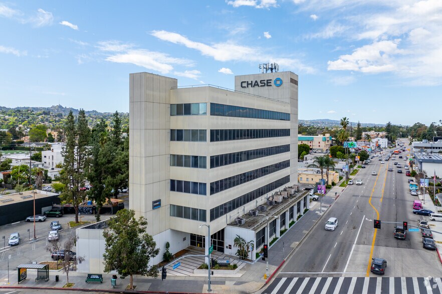 More Photos Of 4455 Lankershim Blvd, North Hollywood Office For Lease
