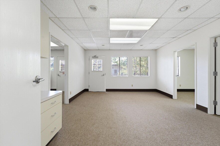 Primary Photo Of 44725 10th St W, Lancaster Medical For Sale