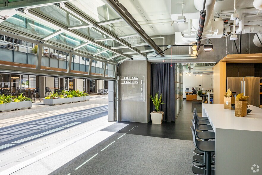 More Photos Of 185 Berry St, San Francisco Unknown For Lease