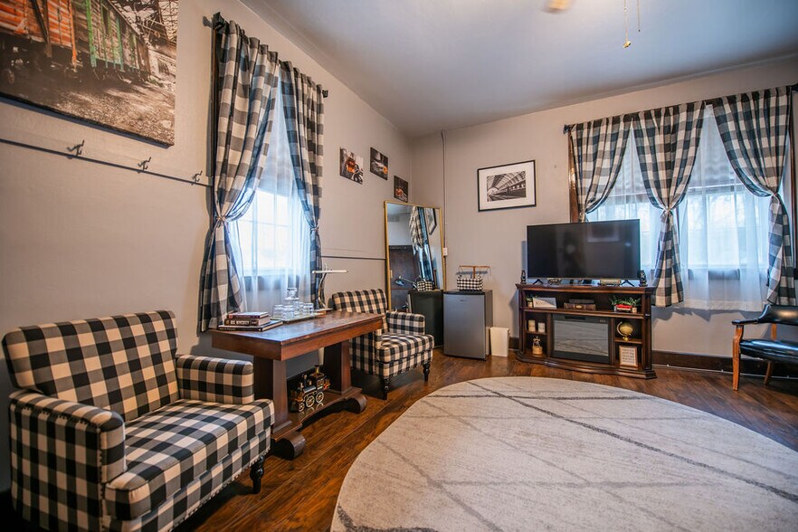 More Photos Of 14760 Gaskill Dr NE, Alliance Daycare Center For Sale