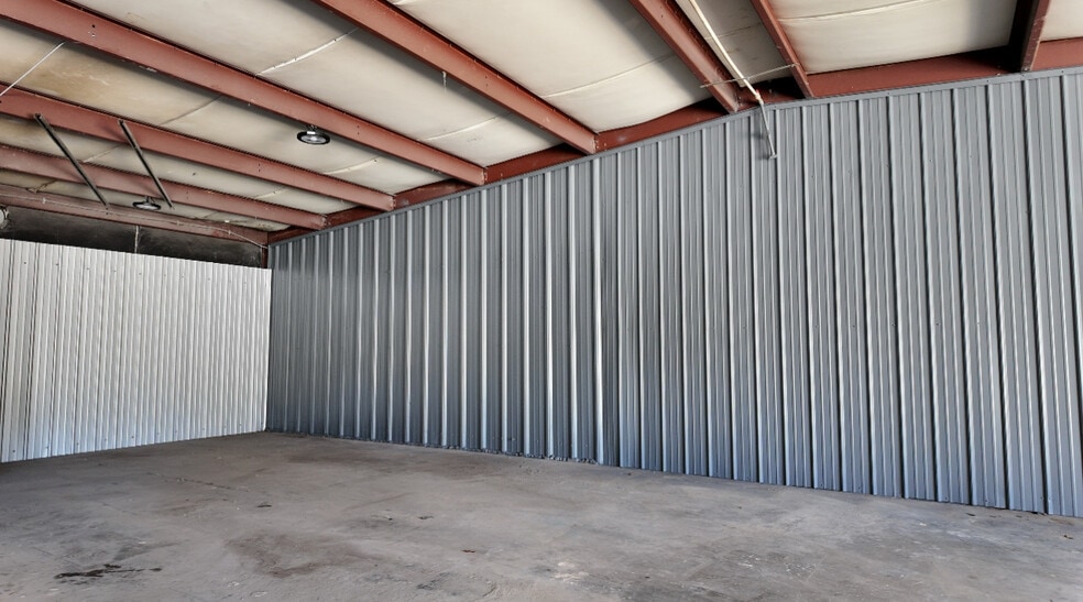 More Photos Of 1081 Fort Mill Hwy, Indian Land Warehouse For Lease