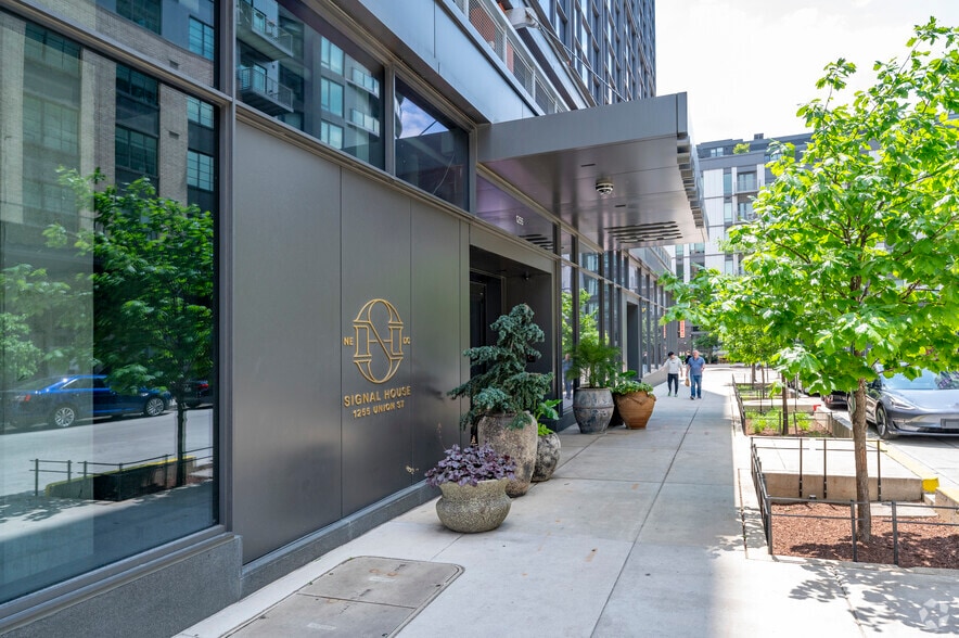 More Photos Of 300 Neal Pl NE, Washington Apartments For Lease