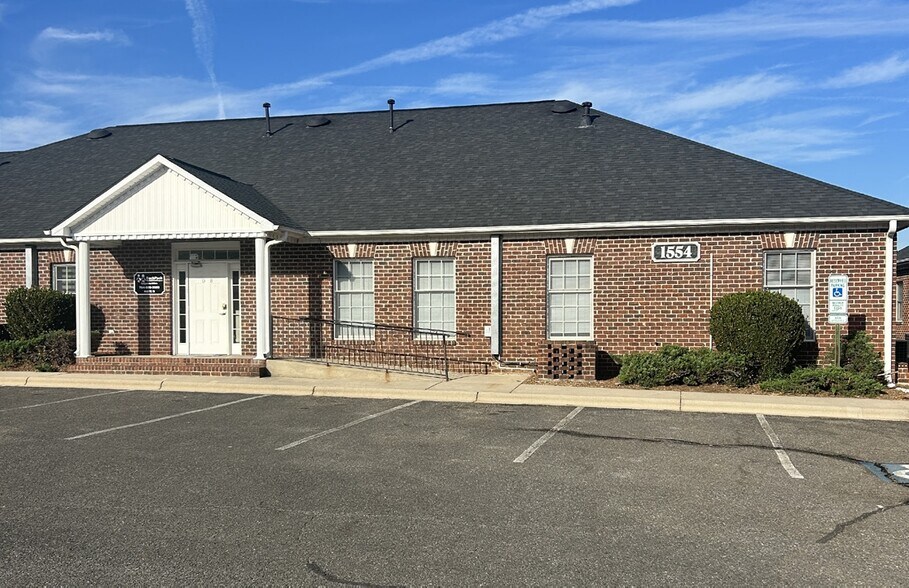 More Photos Of 1554 Union Rd, Gastonia Office For Lease