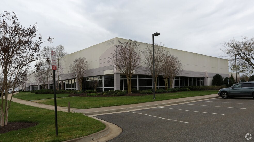 More Photos Of 8575 Magellan Pky, Richmond Research And Development For Lease
