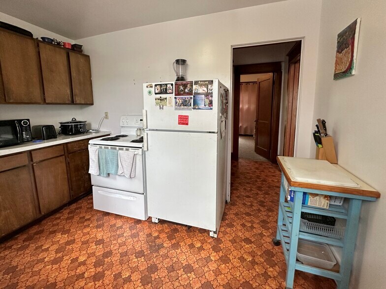 More Photos Of 2329 Fairview Ave, Missoula Multifamily For Sale