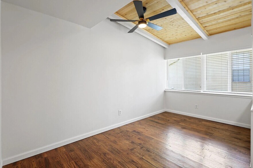 More Photos Of 4136 Cole Ave, Dallas Apartments For Sale