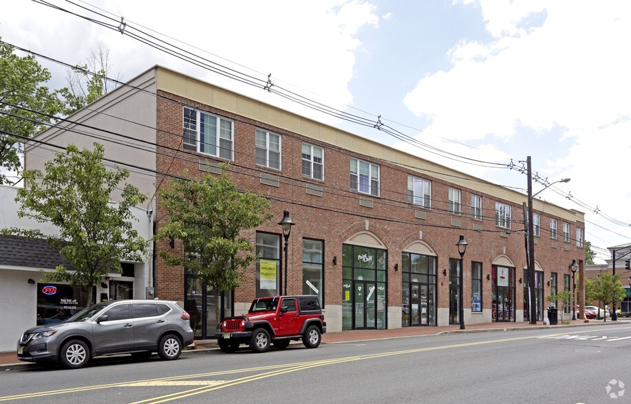 More Photos Of 1609-1611 Springfield Ave, Maplewood Apartments For Lease