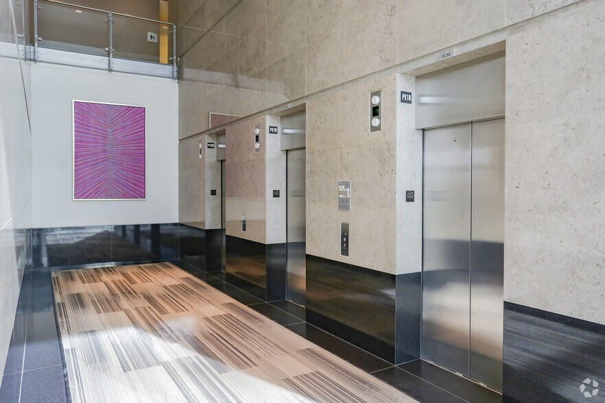 More Photos Of 520 3rd Ave SW, Calgary Office For Lease