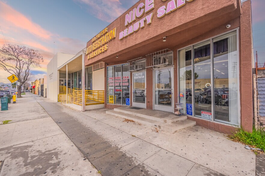 More Photos Of 11638 Atlantic Ave, Lynwood Storefront Retail Office For Sale