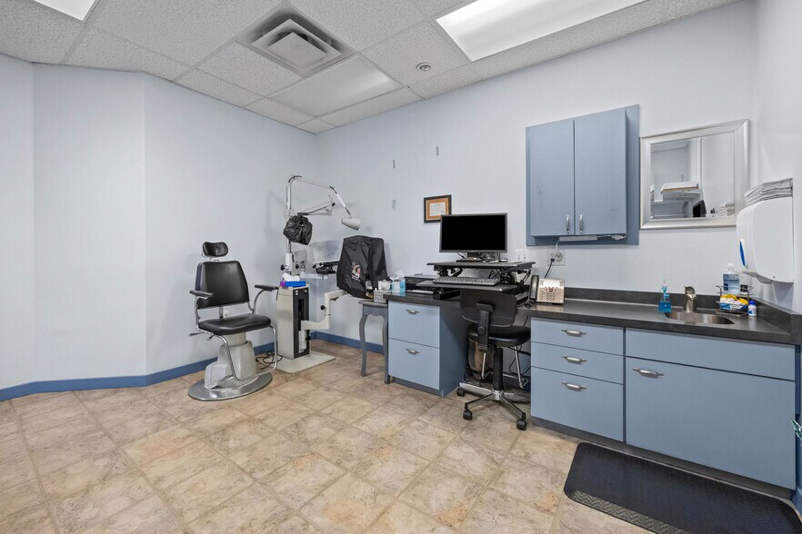 More Photos Of 2100 S Clinton Ave, Rochester Medical For Sale
