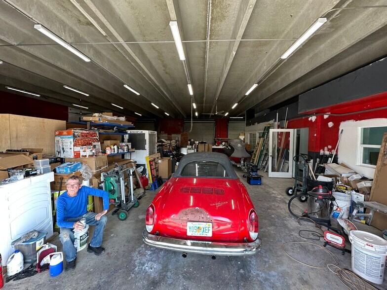 More Photos Of 1700 Depot Ave, Delray Beach Light Manufacturing For Sale