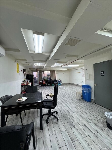 More Photos Of 13324-13328 41st Ave, Flushing Apartments For Lease