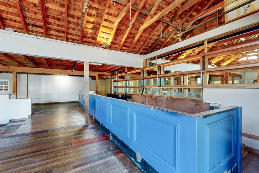 More Photos Of 5862-5872 Doyle St, Emeryville Restaurant For Sale