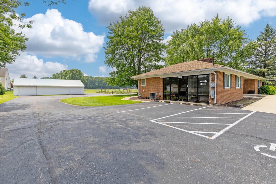 More Photos Of 4901 Central College Rd, Westerville Office Residential For Sale