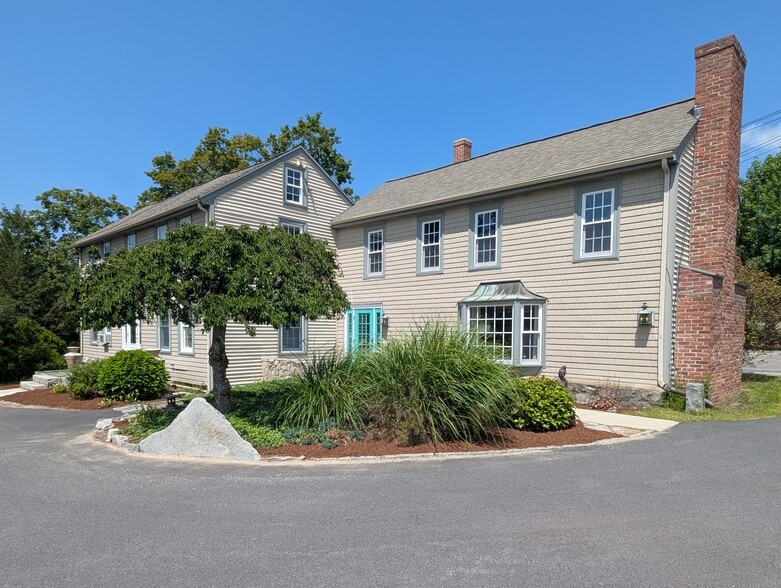 More Photos Of 457 Great Rd, Acton Freestanding For Sale