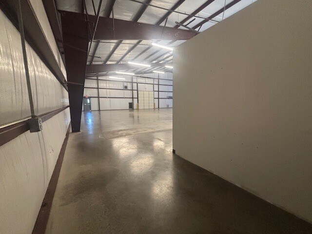 More Photos Of 11701 Hero Way W, Leander Schools For Lease