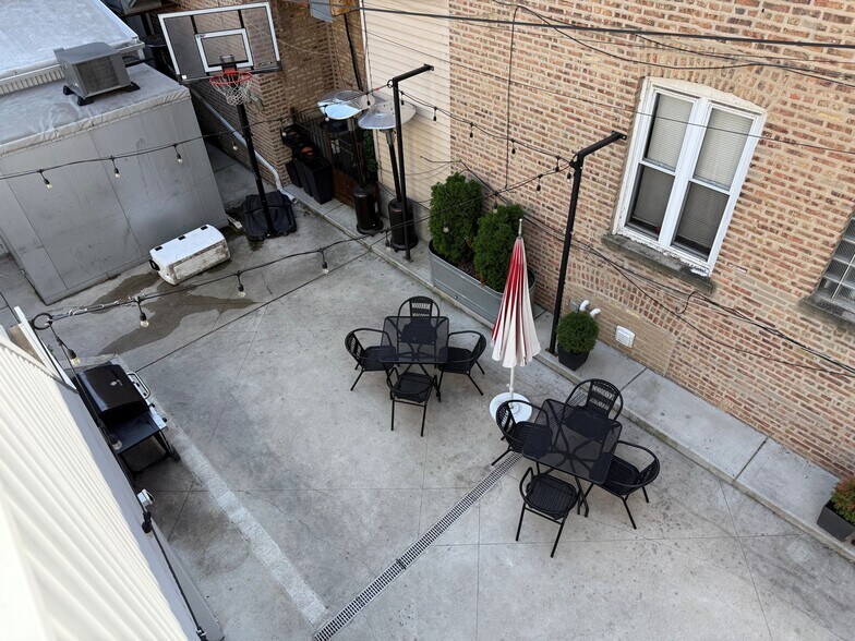 More Photos Of 2234-2236 N Western Ave, Chicago Apartments For Lease