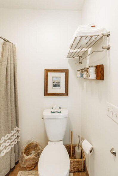 More Photos Of 219 Kentucky St, Sturgeon Bay Specialty For Sale