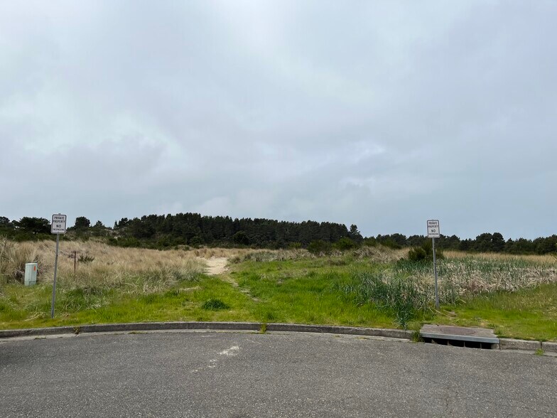 More Photos Of Pacific View Dr, Florence Land For Sale