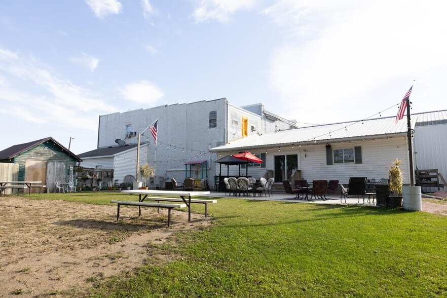More Photos Of 103 W Main St, Hardwick Restaurant For Sale