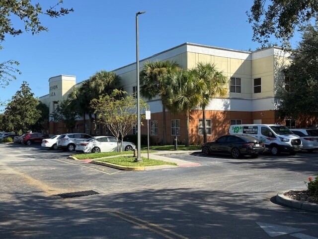 More Photos Of 1073 Willa Springs Dr, Winter Springs Office For Sale