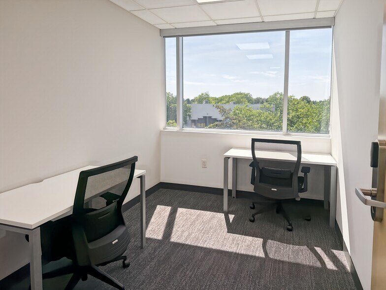 More Photos Of 968 Postal Rd, Allentown Coworking Space