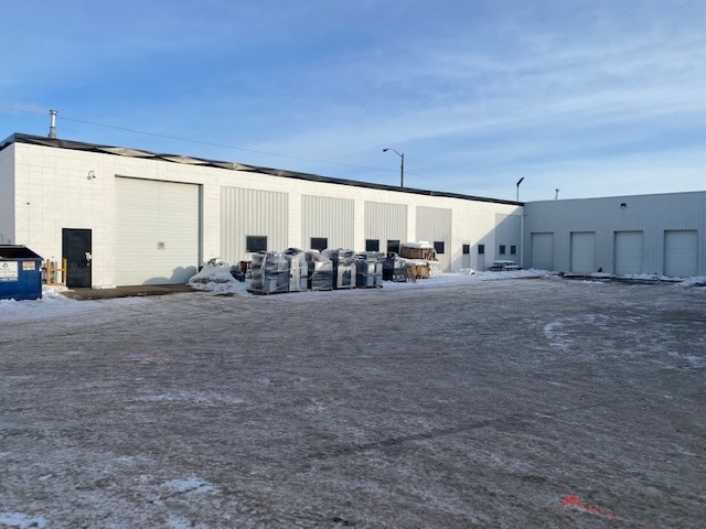 More Photos Of 7620 Yellowhead Trl NW, Edmonton Warehouse For Lease