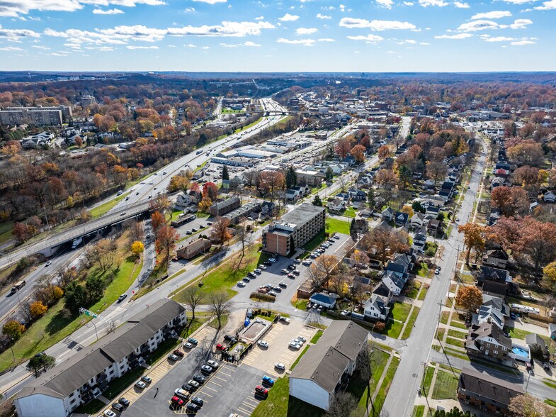 More Photos Of 2550 Second St, Cuyahoga Falls Apartments For Sale