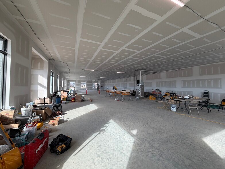 More Photos Of 2090 Old Highway 75, Sergeant Bluff Office For Lease