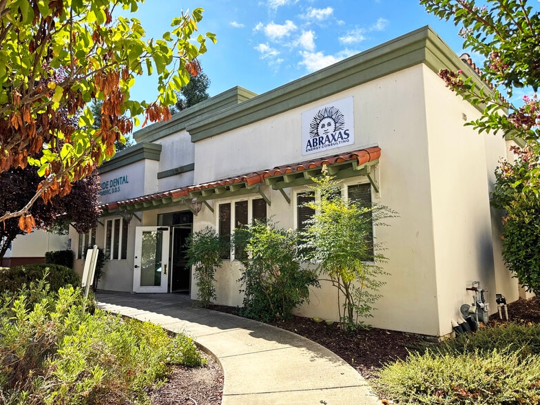 Primary Photo Of 8840 Morro Rd, Atascadero Freestanding For Sale