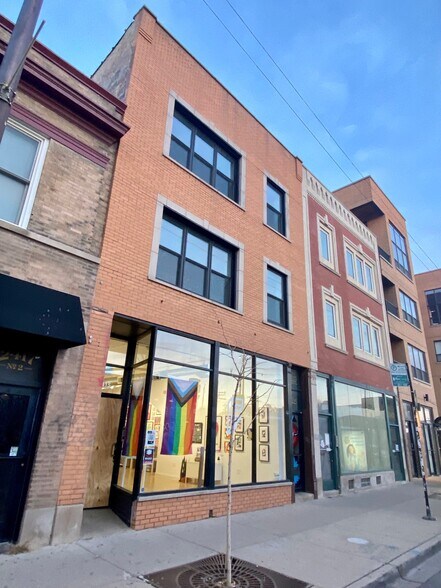 More Photos Of 2415 N Milwaukee Ave, Chicago Freestanding For Lease