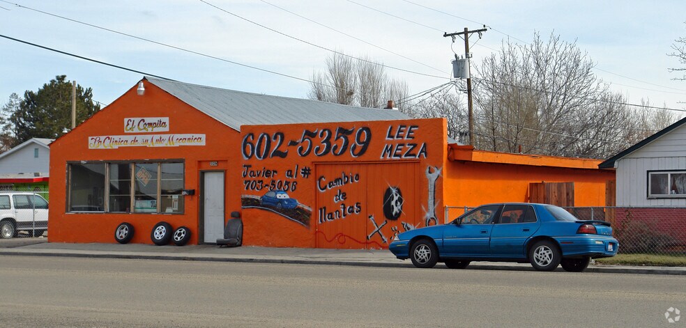 Primary Photo Of 512 N 5th Ave, Caldwell Auto Repair For Sale