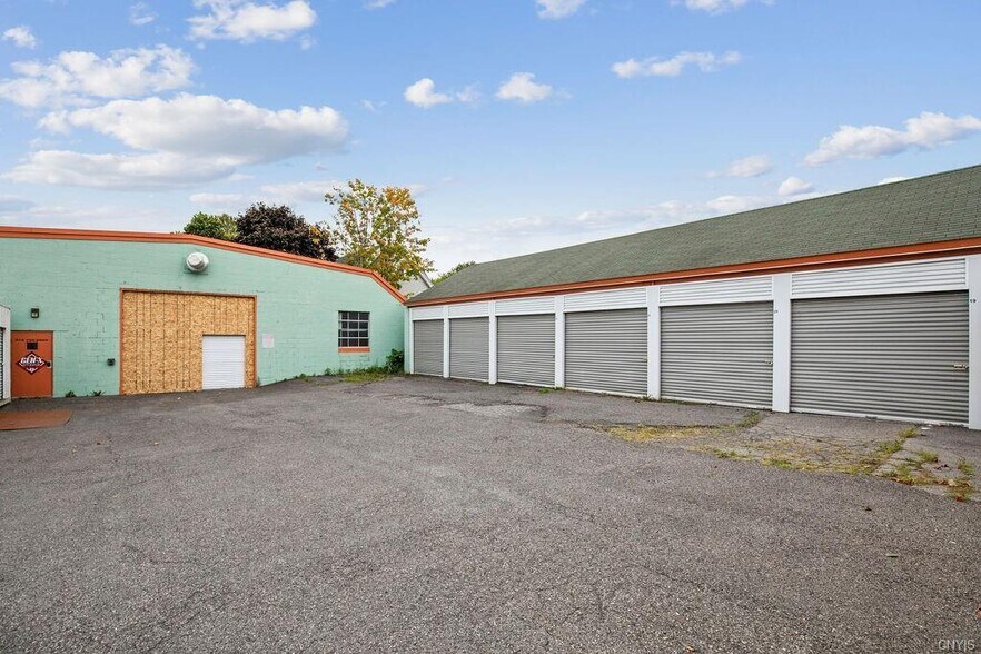 More Photos Of 17-19 W Albany St, Oswego Self Storage For Sale