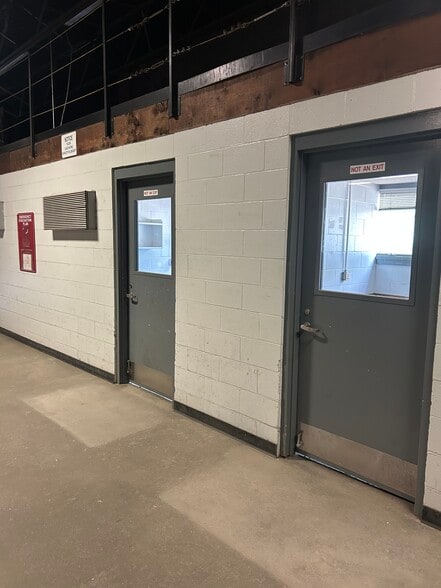 More Photos Of 28 Lexington Dr, Laconia Industrial For Lease