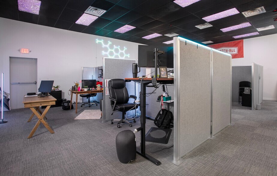 More Photos Of 2850 S Southwest Loop 323, Tyler Distribution For Sale