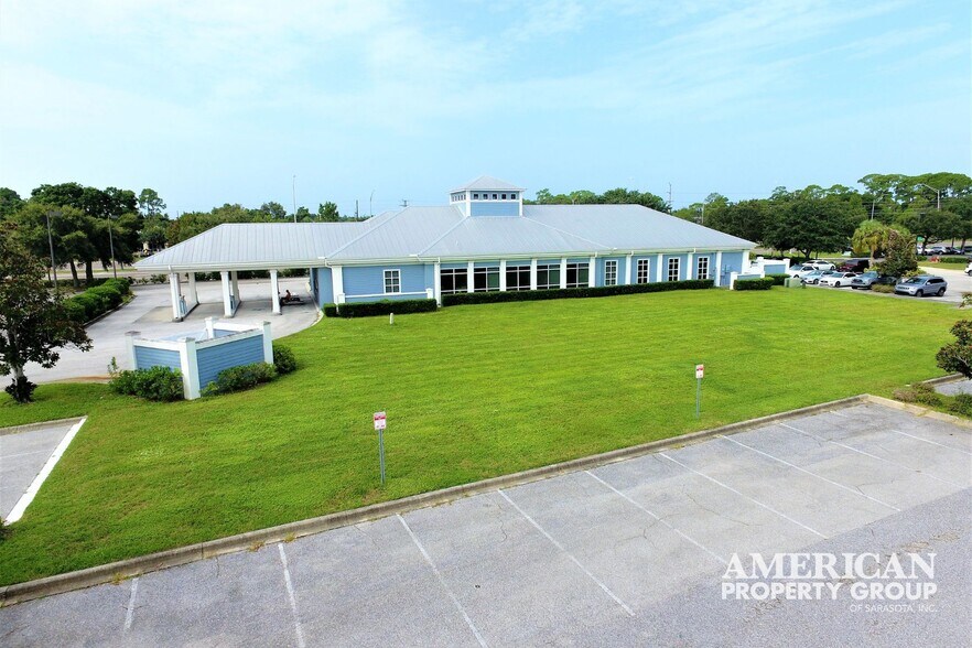 More Photos Of 5115 Sr-64 E, Bradenton Office For Sale