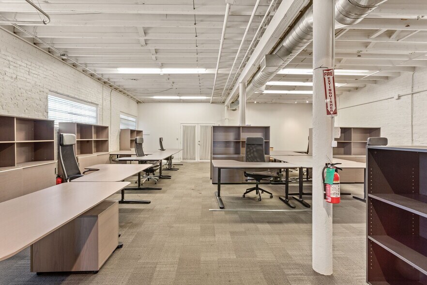 More Photos Of 1201 E 3rd St, Tulsa Freestanding For Lease