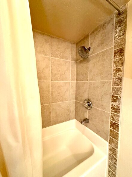 More Photos Of 6261 W Hardscrabble Mesa Rd, Pine Freestanding For Sale