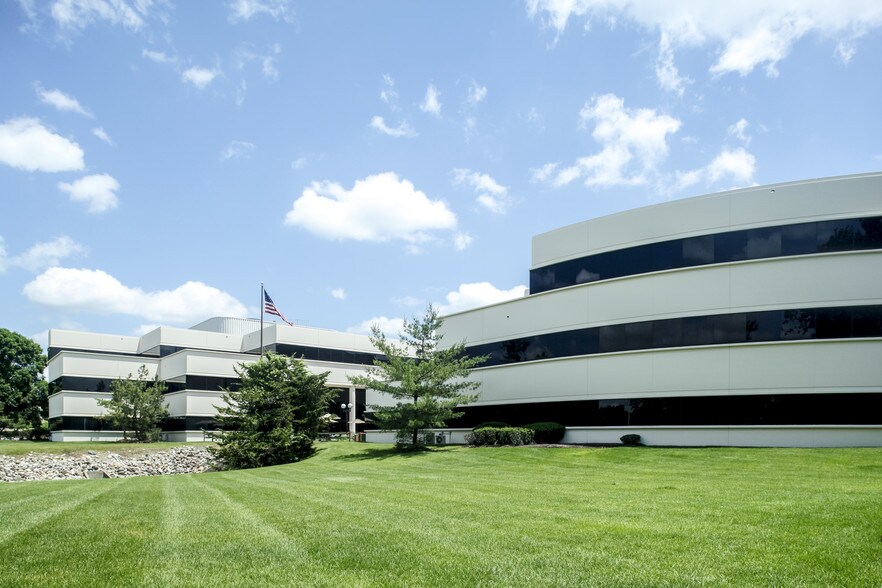 More Photos Of 25 Vreeland Rd, Florham Park Medical For Lease