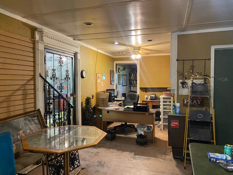 More Photos Of 4540 E State Road 32, Lebanon Warehouse For Sale