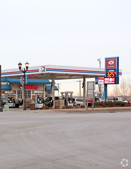 More Photos Of 900 Burnsville Pky W, Burnsville Convenience Store For Sale