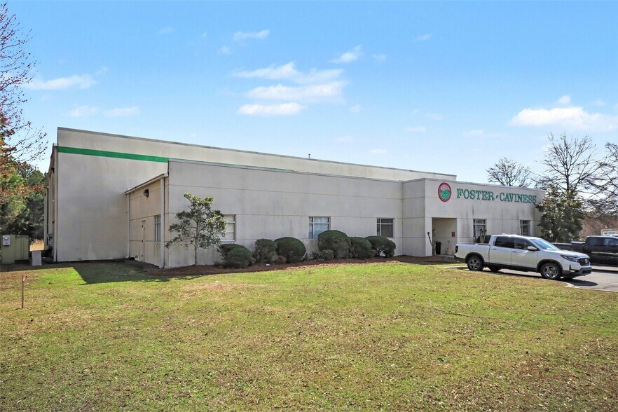 More Photos Of 10810 Withers Cove Park Dr, Charlotte Warehouse For Lease
