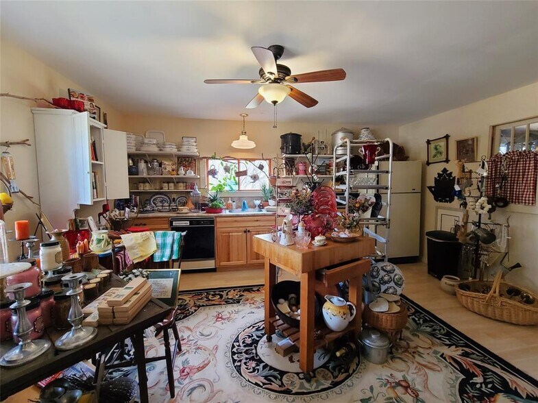 More Photos Of 1095 State 17B rt, Mongaup Valley General Retail For Sale