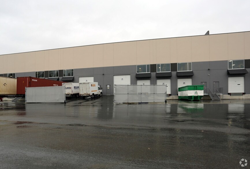 More Photos Of 19100 Airport Way, Pitt Meadows Warehouse For Lease