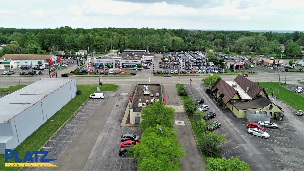 More Photos Of 4837 Mahoning Ave, Youngstown Restaurant For Lease