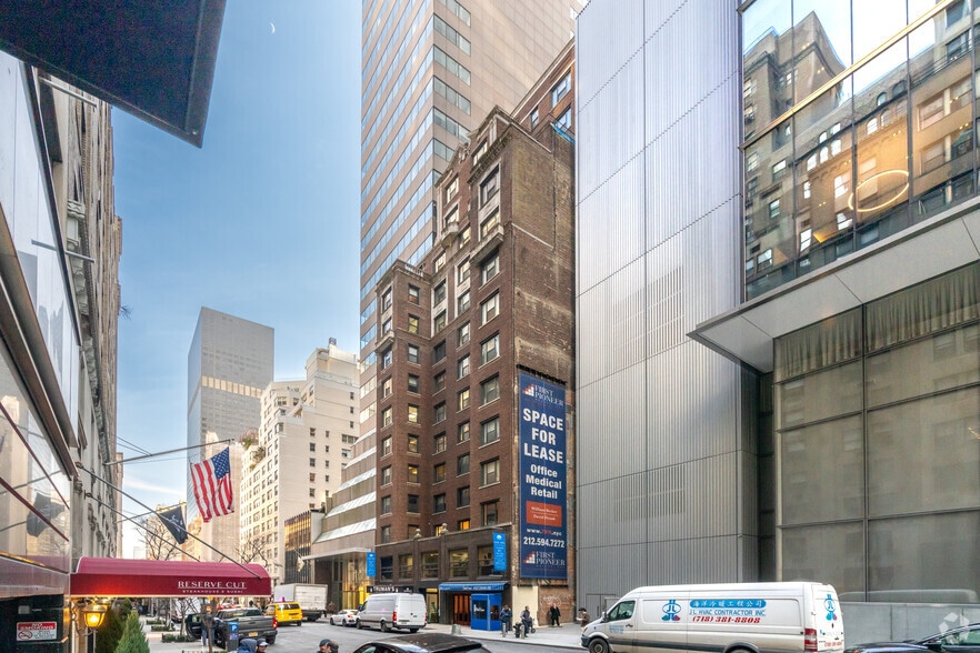 Primary Photo Of 120 E 56th St, New York Office For Lease
