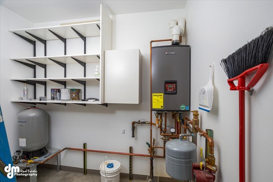 More Photos Of 740 Sylvan Rd, Wasilla Industrial For Sale