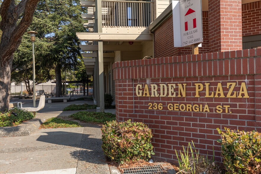 More Photos Of 236 Georgia St, Vallejo Office For Lease