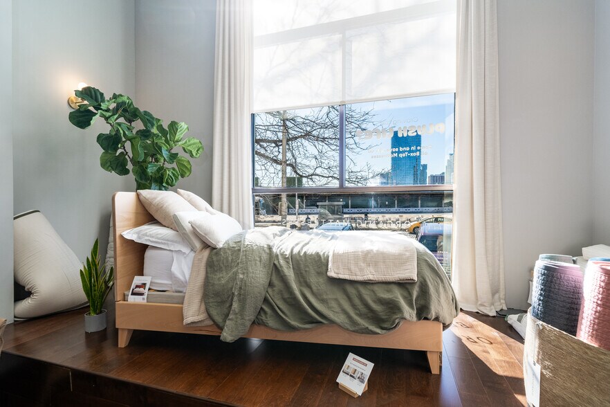 More Photos Of 12-14 Hudson Pl, Hoboken Office For Sale